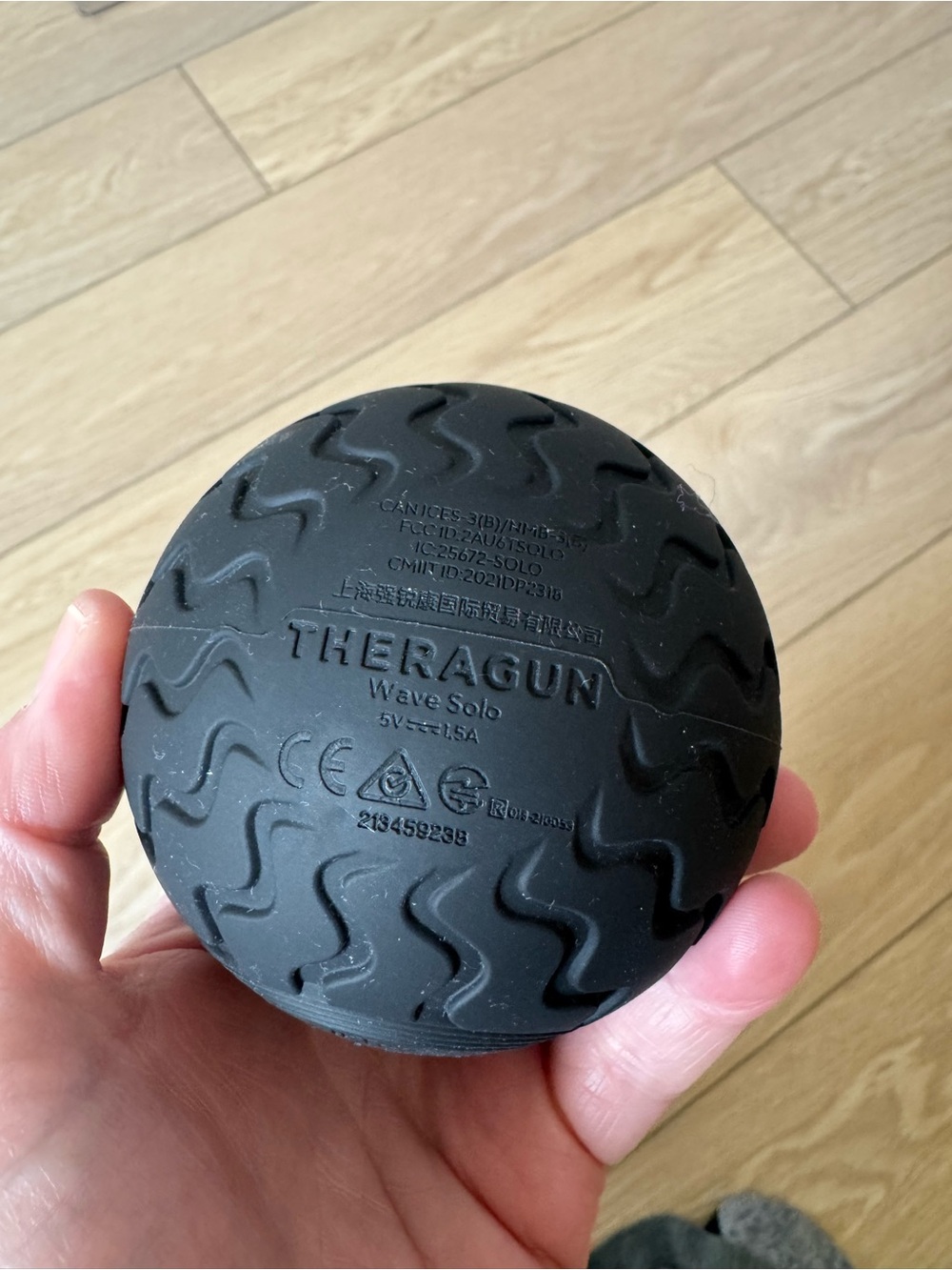 Theragun Wave Solo Massage Ball - Black